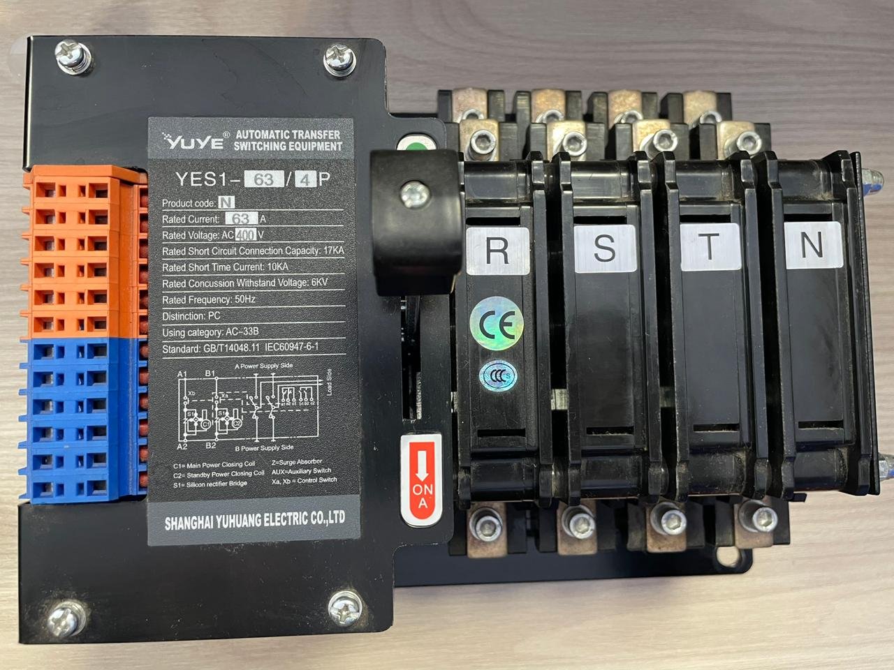ATS 63 Amp Transferencia Motorizada