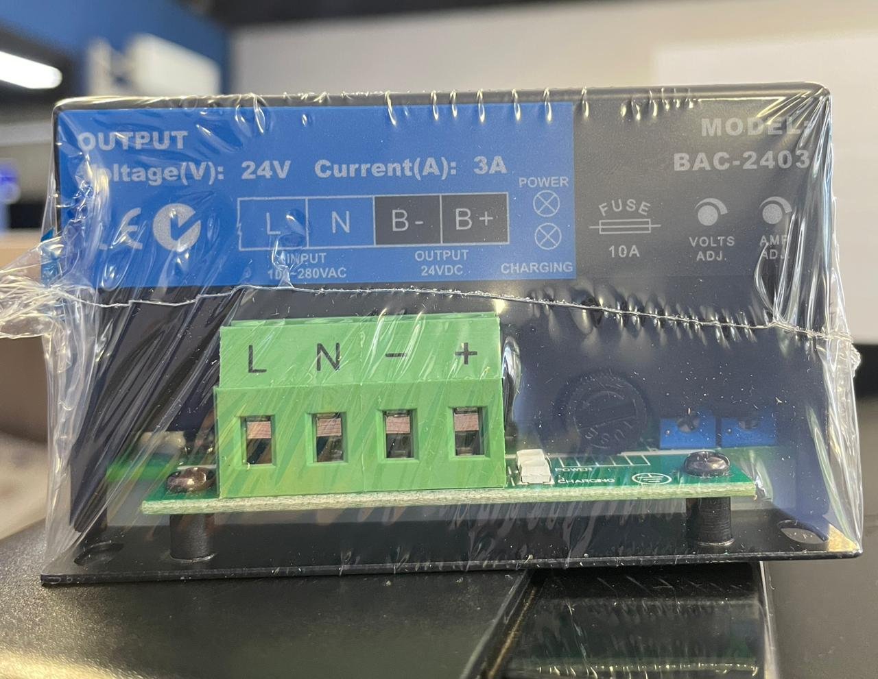Cargador de batería para generador 24V 3Amp